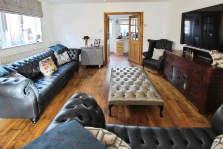 2 bedroom Semi-detached house for sale in Holmfield Road, Chilwell, Chilwell, NG9