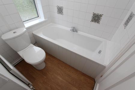 2 bedroom Semi-detached house to let in Meadow Lane, Attenborough, NG9