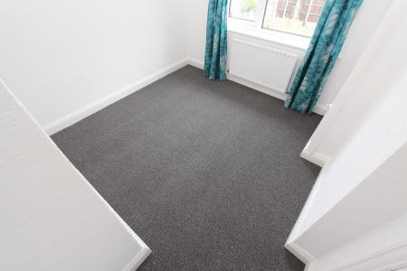 2 bedroom Semi-detached house to let in Meadow Lane, Attenborough, NG9