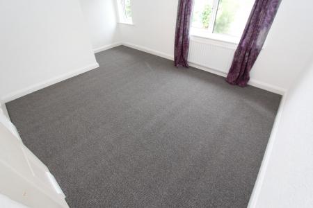 2 bedroom Semi-detached house to let in Meadow Lane, Attenborough, NG9