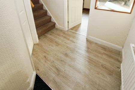 3 bedroom Terraced House for sale in Queens Road West, Beeston, Beeston, NG9