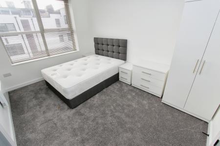 2 bedroom Apartment to let in Tulip Street, Beeston, NG9