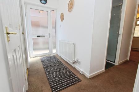 2 bedroom Bungalow for sale in Benington Drive, Wollaton, Nottingham, NG8