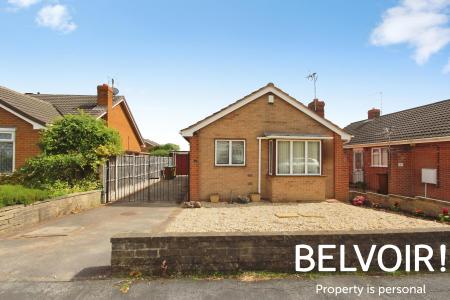 2 bedroom Bungalow for sale in Benington Drive, Wollaton, Nottingham, NG8