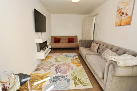 2 bedroom Bungalow for sale in Benington Drive, Wollaton, Nottingham, NG8