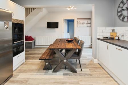 4 bedroom Semi-detached house for sale in Hillview Road, Toton, NG9