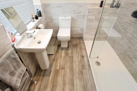 4 bedroom Semi-detached house for sale in Hillview Road, Toton, NG9