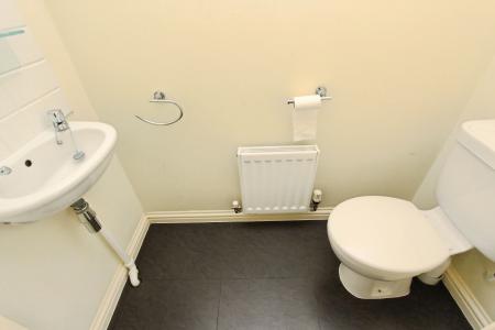 3 bedroom Terraced House to let in Hickling Close, Long Eaton, NG10