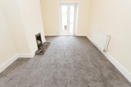 3 bedroom Semi-detached house to let in College Street, Long Eaton, Long Eaton, NG10