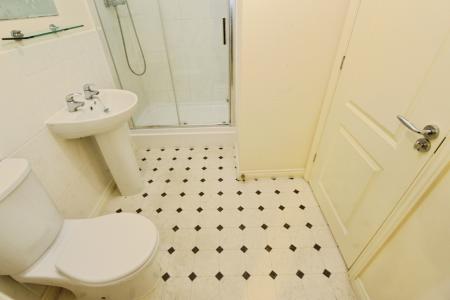 3 bedroom Semi-detached house to let in Cartwright Way, Beeston, Beeston, NG9