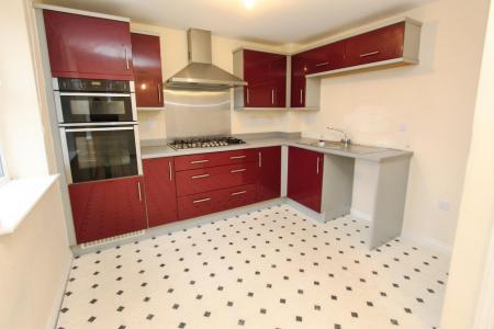 3 bedroom Semi-detached house to let in Cartwright Way, Beeston, Beeston, NG9