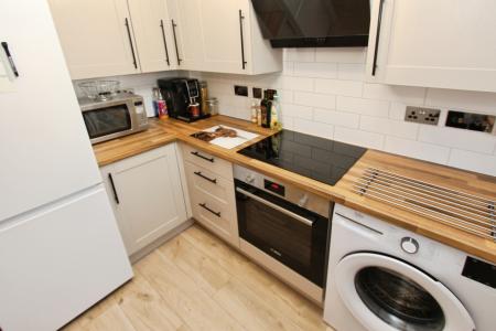 3 bedroom Semi-detached house for sale in Gough Grove, Long Eaton, Long Eaton, NG10