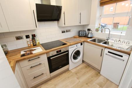 3 bedroom Semi-detached house for sale in Gough Grove, Long Eaton, Long Eaton, NG10