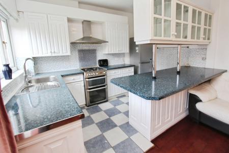 3 bedroom Terraced House to let in Newton Street, Beeston, Beeston, NG9
