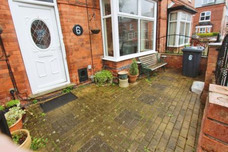 3 bedroom Terraced House to let in Newton Street, Beeston, Beeston, NG9