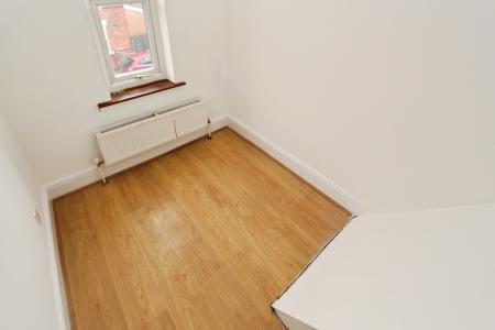 3 bedroom Terraced House to let in Newton Street, Beeston, Beeston, NG9
