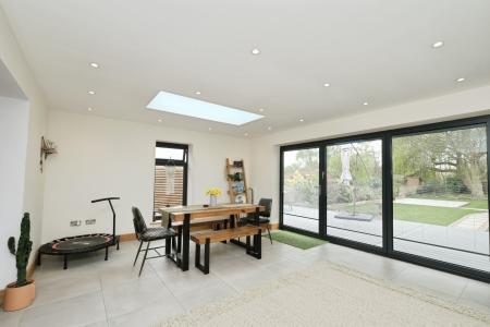 4 bedroom Detached bungalow for sale in Birchwood Avenue, Breaston, Breaston, DE72