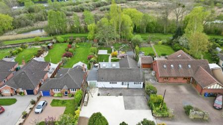 4 bedroom Detached bungalow for sale in Birchwood Avenue, Breaston, Breaston, DE72
