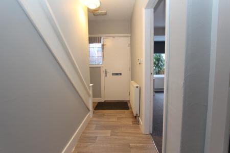 3 bedroom Semi-detached house to let in Queens Road, Beeston, NG9