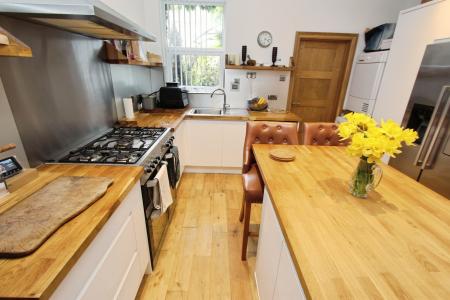 3 bedroom Semi-detached house for sale in Bennett Street, Long Eaton, Long Eaton, NG10