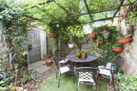 3 bedroom Semi-detached house for sale in Bennett Street, Long Eaton, Long Eaton, NG10