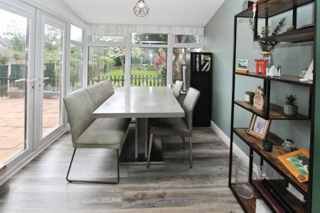 3 bedroom Semi-detached house for sale in Ash Grove, Long Eaton, Long Eaton, NG10