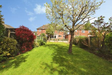 3 bedroom Semi-detached house for sale in Ash Grove, Long Eaton, Long Eaton, NG10