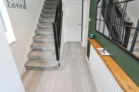 3 bedroom Semi-detached house for sale in Ash Grove, Long Eaton, Long Eaton, NG10