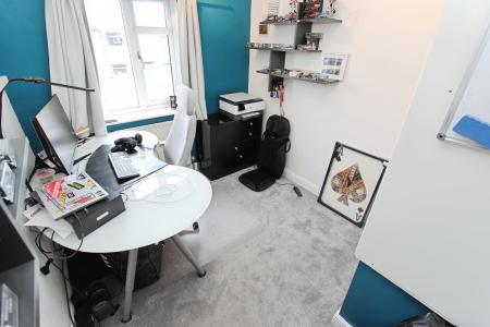 3 bedroom Semi-detached house for sale in Ash Grove, Long Eaton, Long Eaton, NG10