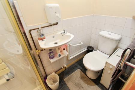 2 bedroom Flat for sale in Victoria Street, Long Eaton, Long Eaton, NG10