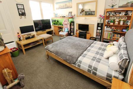 2 bedroom Flat for sale in Victoria Street, Long Eaton, Long Eaton, NG10