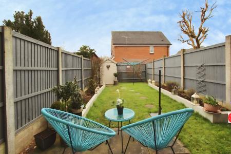 2 bedroom Town house to let in Mason Road, Ilkeston, DE7