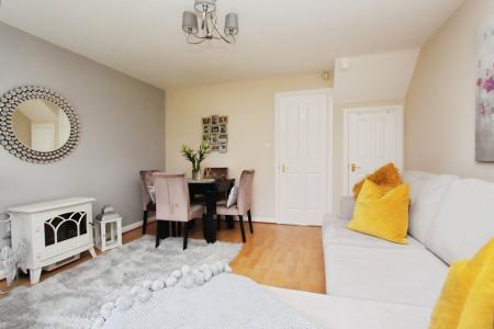 2 bedroom Town house to let in Mason Road, Ilkeston, DE7