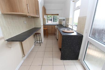 2 bedroom Terraced House to let in Lawrence Street, Stapleford, NG9