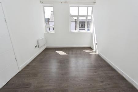 2 bedroom Flat to let in 40-46 High Street, Long Eaton, Long Eaton, NG10