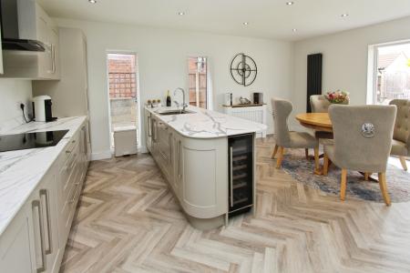 2 bedroom Bungalow for sale in Twyford Road, Willington, DE65