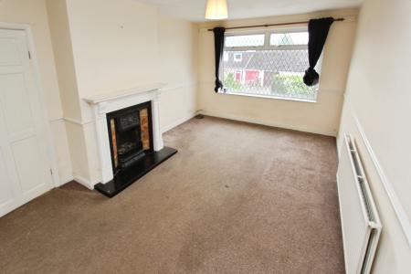 3 bedroom Semi-detached house to let in Ferndale Close, Coal Aston, S18