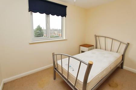 2 bedroom Flat to let in Nottingham Road, Stapleford, NG9