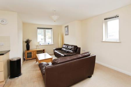 2 bedroom Flat to let in Nottingham Road, Stapleford, NG9