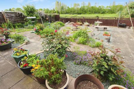 3 bedroom Detached house for sale in Wellington Street, Stapleford, NG9