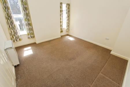 1 bedroom Flat to let in Beaconsfield Street, Long Eaton, NG10