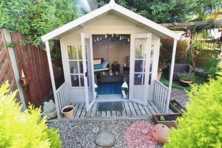 4 bedroom Detached house for sale in Naseby Drive, Long Eaton, Long Eaton, NG10