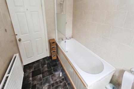 3 bedroom Semi-detached house for sale in Meadow Lane, Long Eaton, NG10