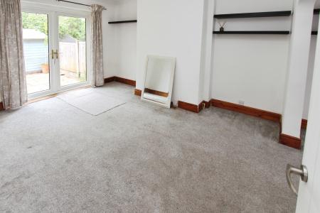3 bedroom Semi-detached house for sale in Meadow Lane, Long Eaton, NG10