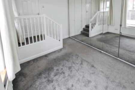2 bedroom Flat to let in Imperial Road, Beeston, NG9