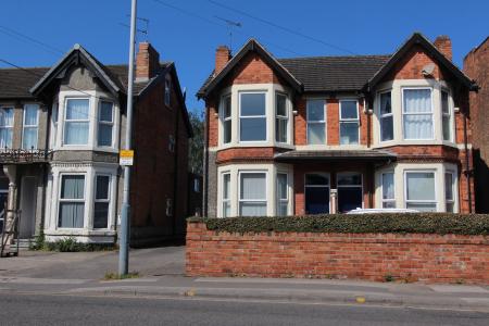 Loughborough Road, West Bridgford, Nottingham, NG2