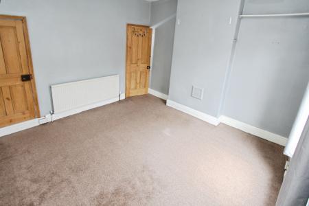 2 bedroom Semi-detached house to let in Granville Avenue, Long Eaton, NG10