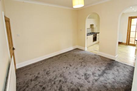 2 bedroom Semi-detached house to let in Granville Avenue, Long Eaton, NG10