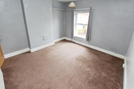 2 bedroom Semi-detached house to let in Granville Avenue, Long Eaton, NG10