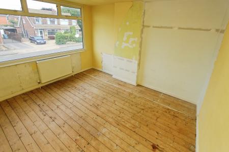 3 bedroom Semi-detached house for sale in Rydal Avenue, Long Eaton, NG10